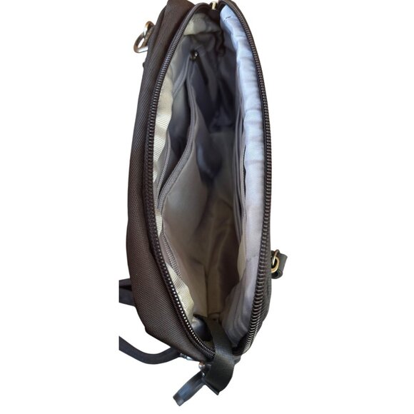 TRAVELON Anti-Theft Metro Convertible Crossbody Small Black Bag RFID - Picture 10 of 12